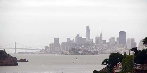 Alcatraz Island, San Francisco - Oakland Bay Bridge webcam - San Francisco