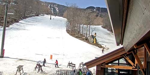 Lodge Midstation Ski Resort webcam - Lake Placid