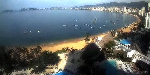 Icacos beach, Bananas ll beach - live webcam, Guerrero Acapulco