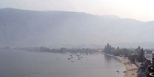 Beaches on the shore of the lake - live webcam, British Columbia Osoyoos