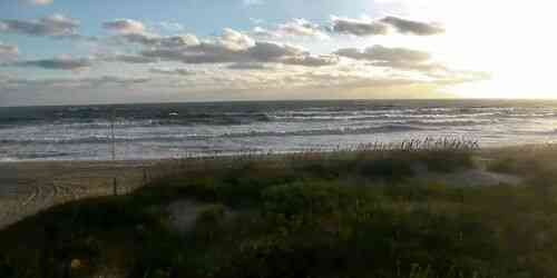 Plage bleue sur les Outer Banks webcam - Nags Head