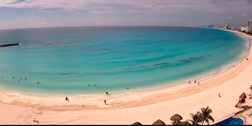 Playa Gaviota Azul webcam - Cancún