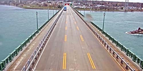 Peace Bridge over the Niagara River - live webcam, New York Buffalo