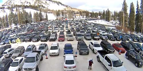 Brighton Resort - car parking - live webcam, Utah Salt Lake City