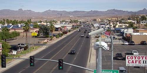 Coyote Cafe II, piste SR95 -  Webсam , l'Arizona Bullhead City