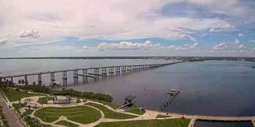 Puente Caloosahatchee - Anfiteatro Caloosa Sound webcam - Fort Myers