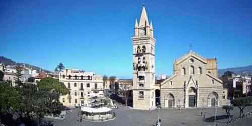 Watch Live Cathedral Square — Messina