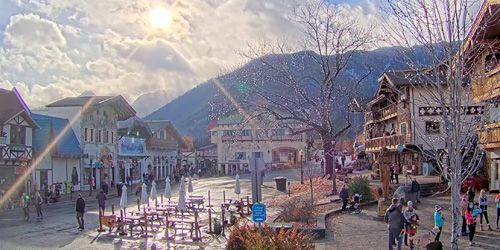 Cafes and restaurants in the city center - Live Webcam, Leavenworth (WA)