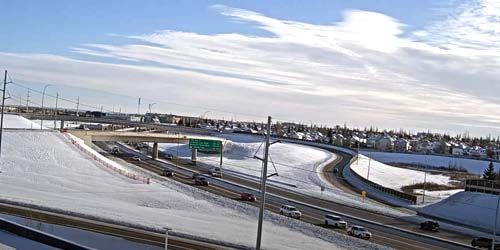 Traffic on the Deerfoot Trail - Live Webcam, Calgary (AB)
