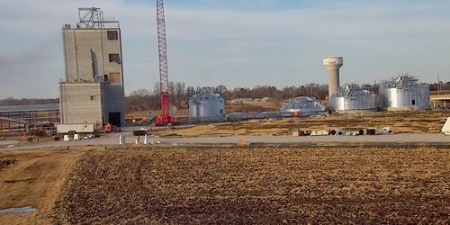 Feed mill and grain elevators - live webcam, Iowa Ames