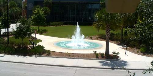Templeton Fountain in Stetson University - live webcam, Florida DeLand
