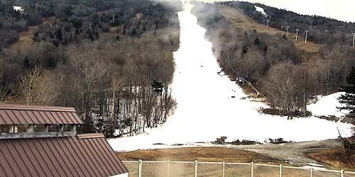 Lower glade at the ski slope at Stratton Mountain - live webcam, Vermont Manchester