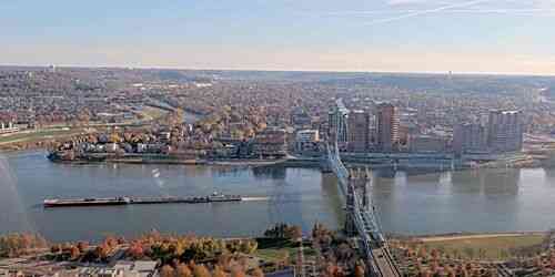 John A. Roebling Suspension Bridge webcam - Cincinnati