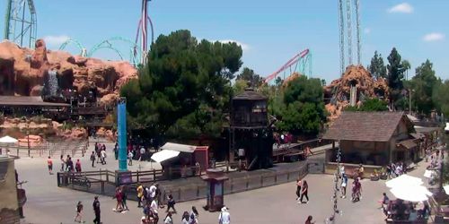 Knott's Berry Farm - California's Best Theme Park - live webcam, California Los Angeles