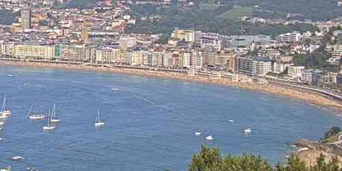 LIVE: La Concha Bay