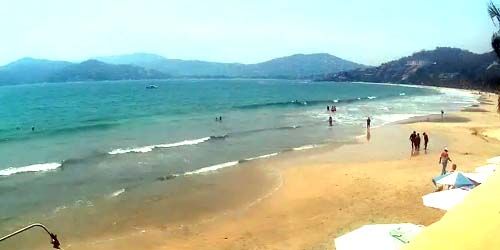 La Ropa Beach - live webcam, Guerrero Zihuatanejo