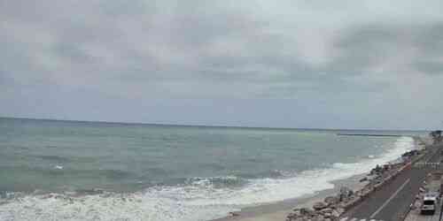 LIVE: Les Goles Beach
