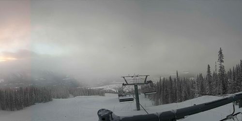 Mountain Resort - ski lift - live webcam, British Columbia Revelstoke