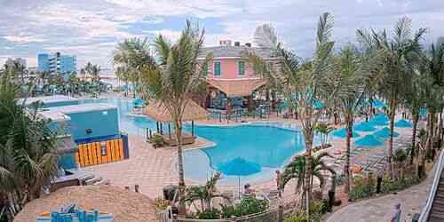 Piscina del complejo turístico Margaritaville Beach webcam - Fort Myers