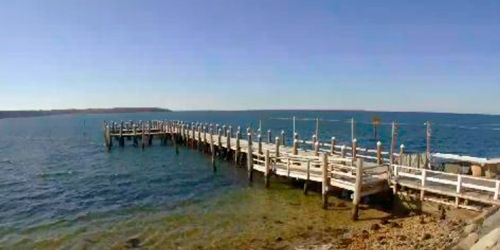 Picturesque sea pier in Montauk - live webcam, New York New York