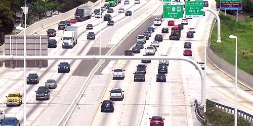 Traffic on Nebraska Avenue - live webcam, Florida Tampa