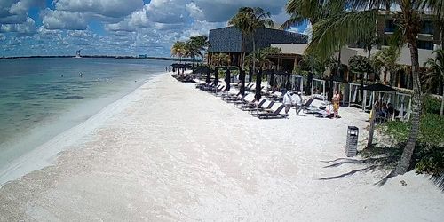 Plage de la station balnéaire de Niruc -  Webсam , Quintana Roo Cancun