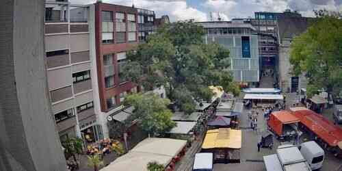 LIVE: Oldenburg Town Hall Square