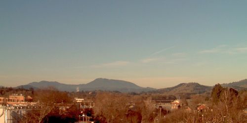 Marys Peak from the University of Oregon - Live Webcam, Eugene (OR)