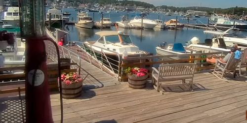 Brown's Wharf Inn, wooden yacht pier - live webcam, Maine Boothbay Harbor