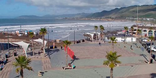 Plaza del Muelle webcam - Pismo Beach
