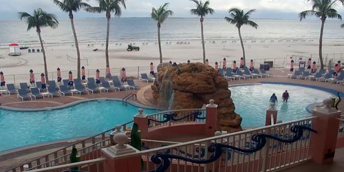 Pink Shell Beach Resort Pool webcam - Fort Myers