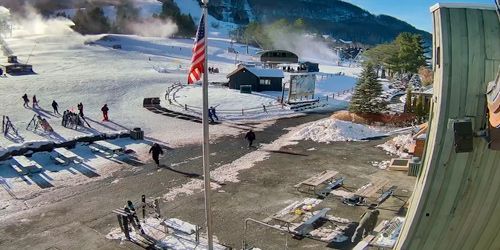 Station de ski intermédiaire dans les montagnes Catskill -  Webсam , New York Kingston
