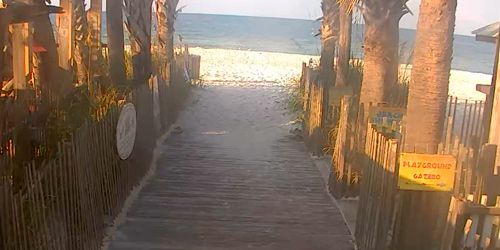 Sandpiper Beacon Beach Resort webcam - Panama City