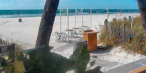 Schooners Beach Restaurant - live webcam, Florida Panama City