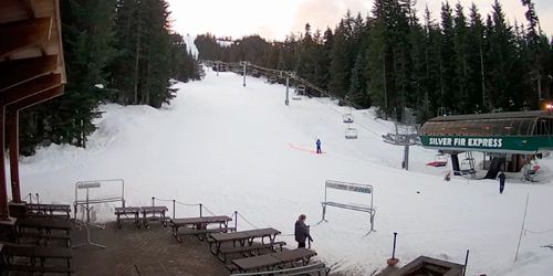 Silver Fir Express – The Summit at Snoqualmie - live webcam, Washington Seattle