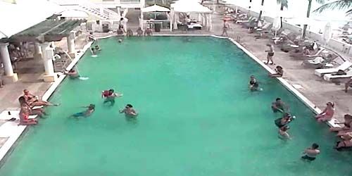 Pool at The Southernmost House Hotel - live webcam, Florida Key West