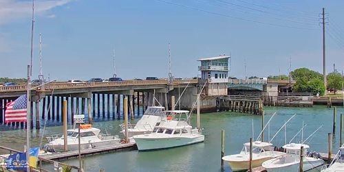 Bridge Tender Marina - live webcam, North Carolina Wilmington