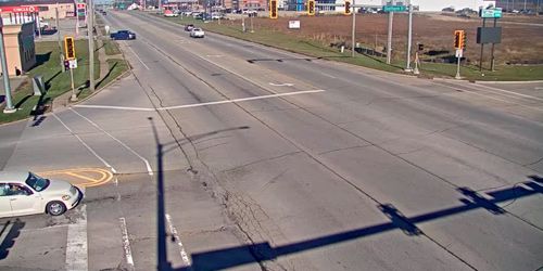 Highway traffic in the Village of Tilton - live webcam, Illinois Danville