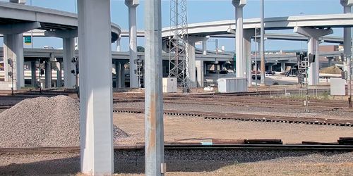 Tower 55 Diamond Railroad Crossing webcam - Fort Worth