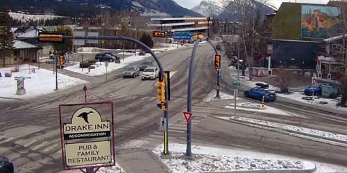 Traffic in the city center - live webcam, Alberta Canmore