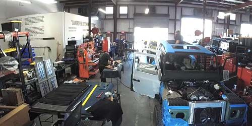 Car tuning workshop - live webcam, Florida Orlando