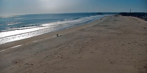 Vacanciers sur la plage webcam - Hampton