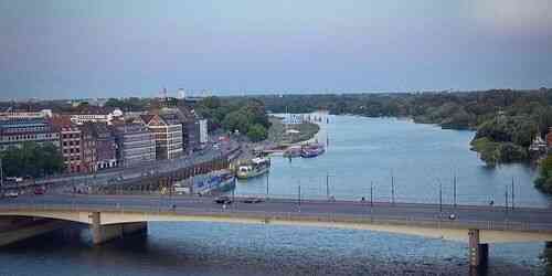 LIVE: Río Weser y Puente Wilhelm Kaisen - Bremen