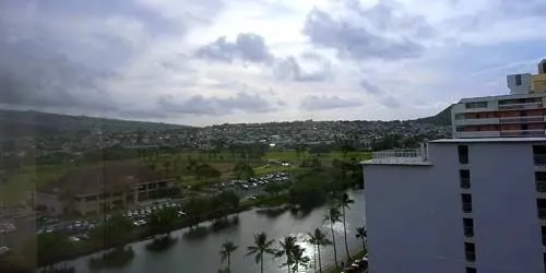 Canal Ala Wai Webcam screenshot