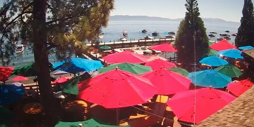 Restaurante Sunnyside y playa Lodge webcam - Tahoe City