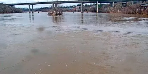 Belle Isle Suspension Bridge webcam - Richmond