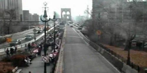 Brooklyn Bridge Blvd webcam - New York