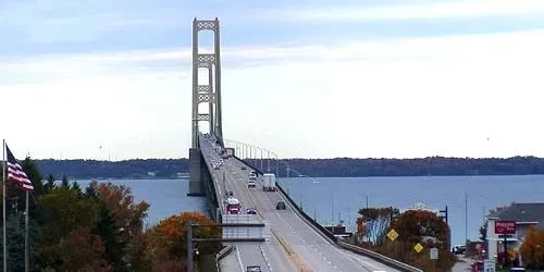 Mackinac Bridge webcam