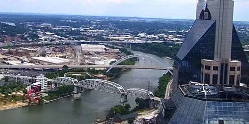 Korean Veterans and John Seigenthaler Bridges webcam - Nashville