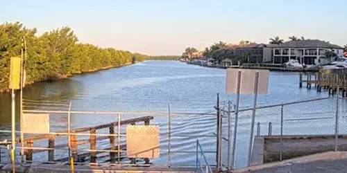 Chiquita Lock in Cape Coral webcam - Fort Myers